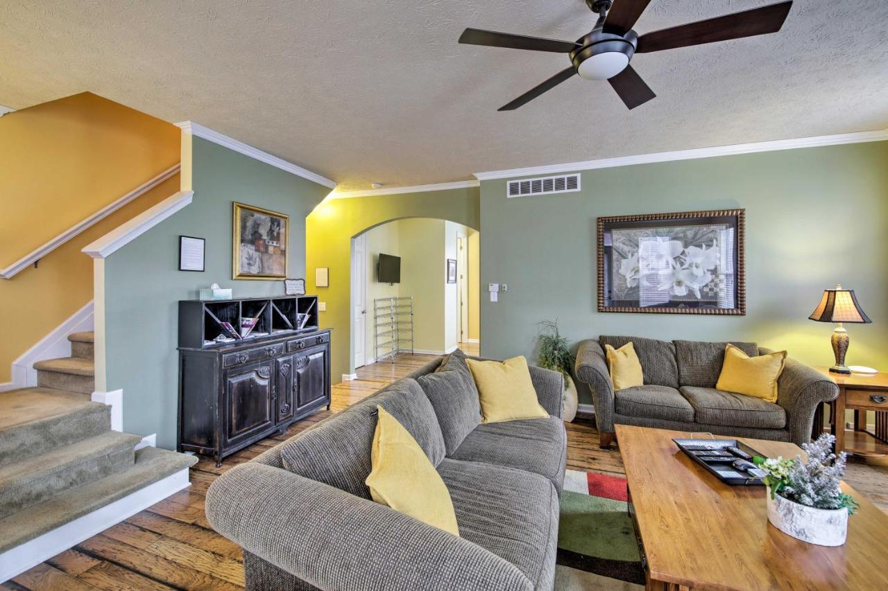 Arts And Design District Condo Steps To Monon Trail Carmel Bagian luar foto